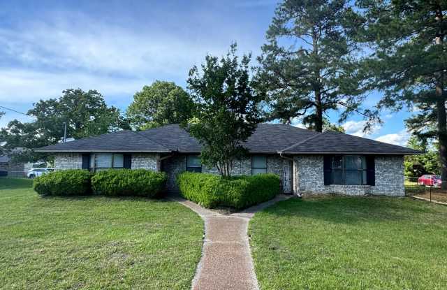 3244 Stoneridge photos photos