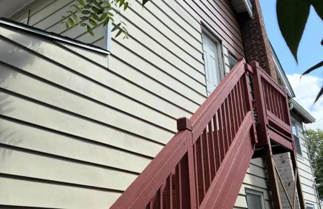 405 Bellevue Street Gallery 2