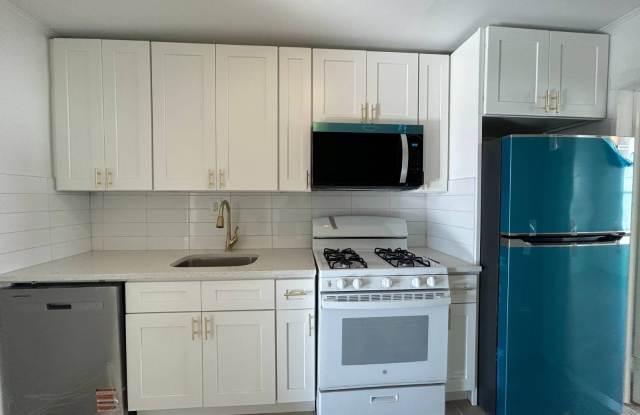 681 Rhinelander Ave photos photos 681 Rhinelander Ave photos photos