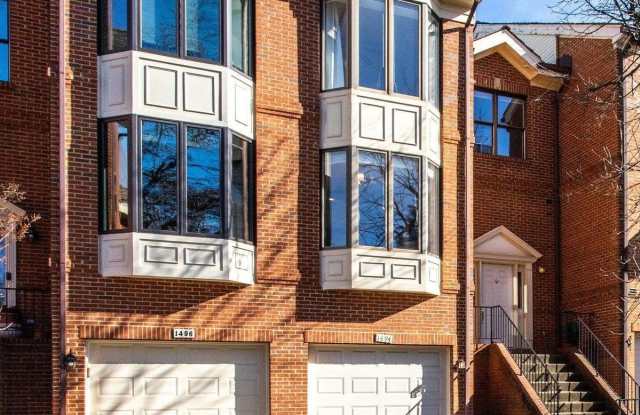 1494 HAMPTON HILL Circle - 1494 Hampton Hill Circle, McLean, VA 22101