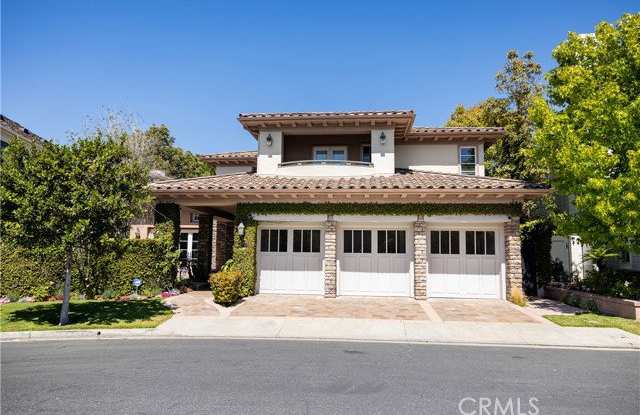 32 Gleneagles Drive - 32 Gleneagles Drive, Newport Beach, CA 92660