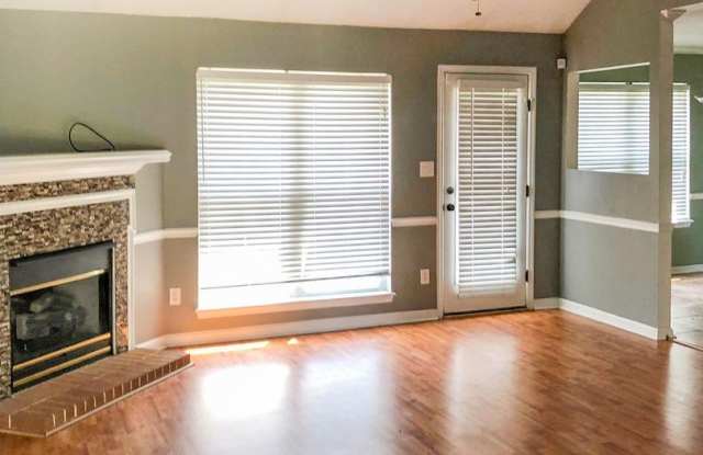 4506 Marthas Way Gallery 3