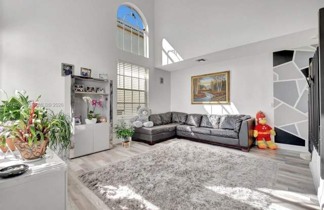 7647 Rockport Circle, Lake Worth, FL 33467 Gallery 3