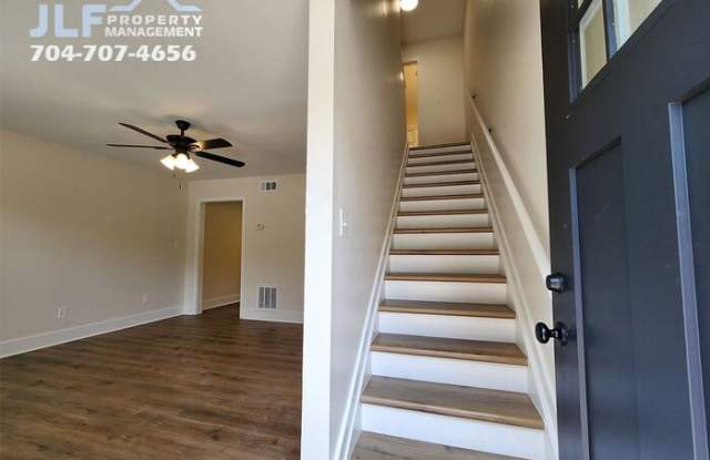 315 Hamilton Drive Northeast Gallery 3