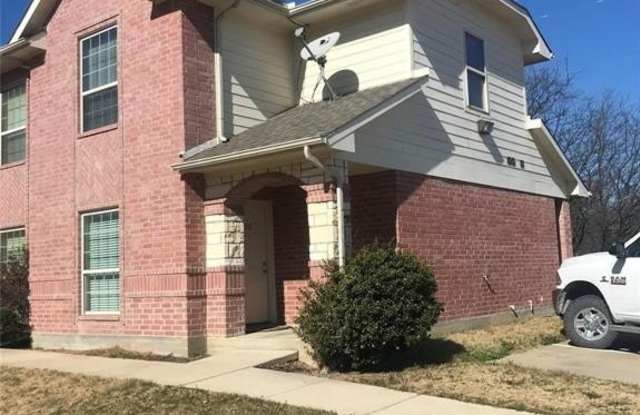 213 S Magnolia Street photos photos