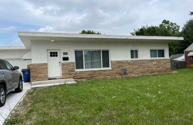 1550 Frebis Avenue photos photos