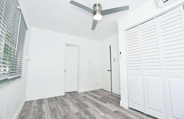 270 Nw 43rd St photos photos