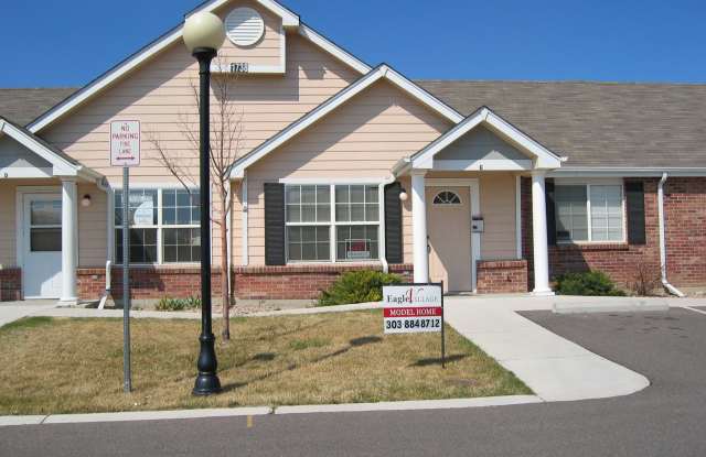 1738 Eagle St photos photos