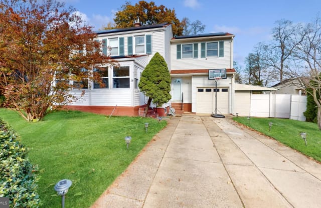 130 HARPER AVENUE - 130 Harper Avenue, Morrisville, PA 19067