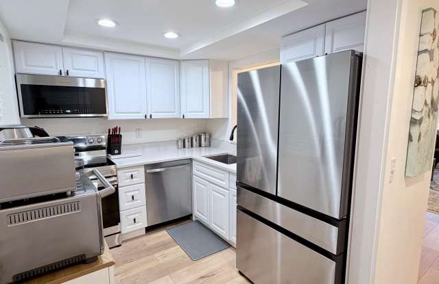 5510 TAMBERLANE Circle Gallery 4