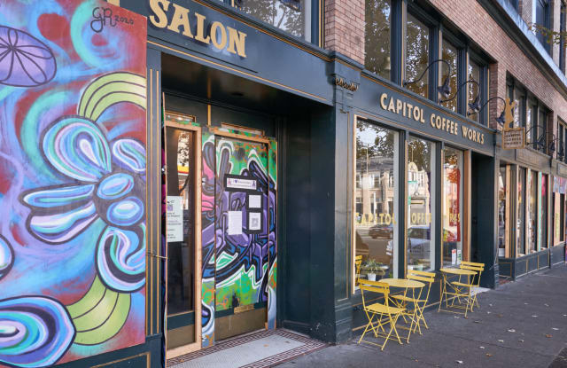 Chloe on Madison Gallery 2