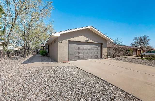 699 Lakeview Circle Southeast - 699 Lakeview Circle Southeast, Rio Rancho, NM 87124 699 Lakeview Circle Southeast - 699 Lakeview Circle Southeast, Rio Rancho, NM 87124