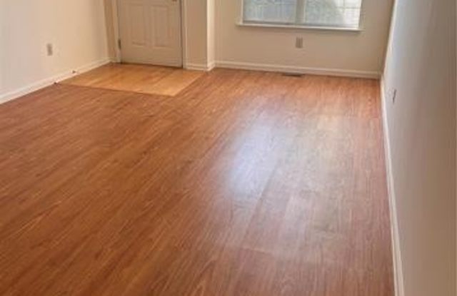 7672 Cross Creek Circle Gallery 4