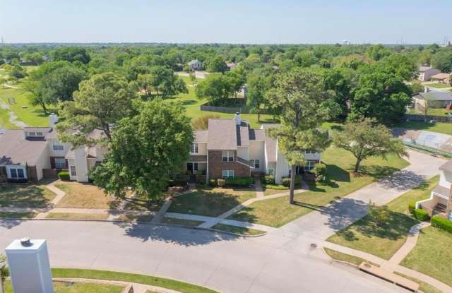 846 Creekside Drive - 846 Creekside Drive, Lewisville, TX 75067
