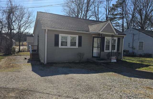 316 East Highland Drive - 316 East Highland Drive, Columbia, TN 38401