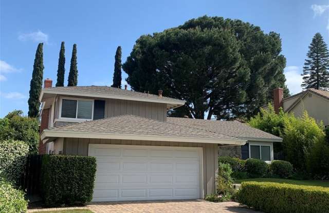 25181 Northrup Drive Gallery 2