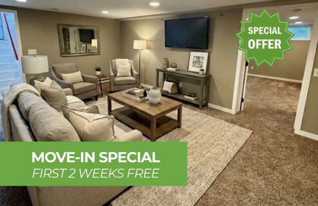 404 East Oak Street photos photos