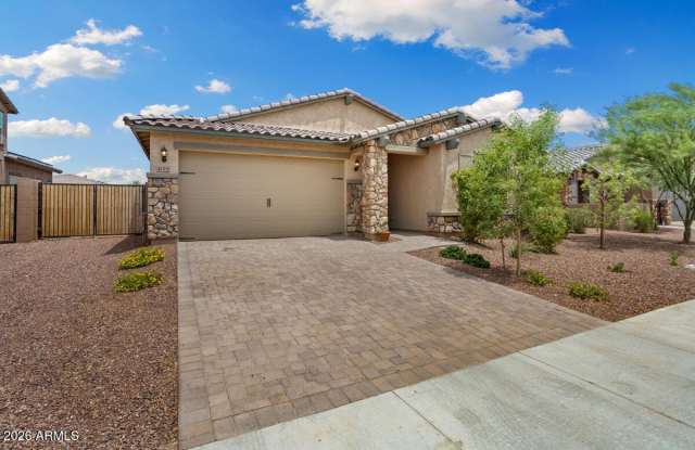 4019 S 181ST Drive Gallery 3