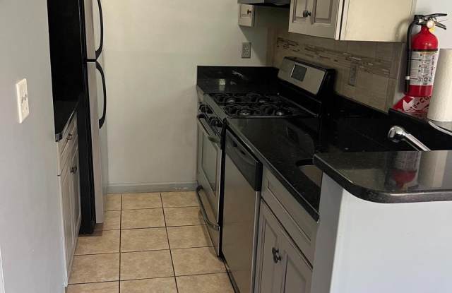 68 CROSSPOINTE Drive Gallery 2