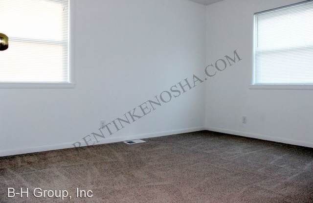 8437 15th Ave Gallery 4