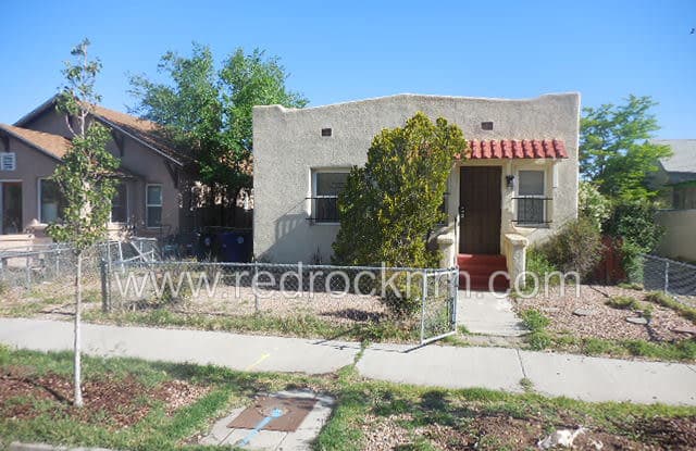 627 Marble Ave NW - 627 Marble Avenue Northwest, Albuquerque, NM 87102