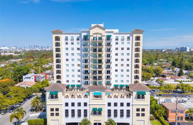 1627 SW 37th Ave photos photos