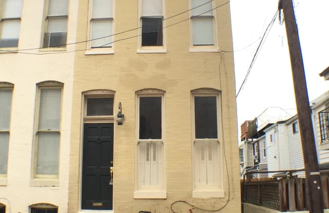 301 E HAMBURG STREET - 301 East Hamburg Street, Baltimore, MD 21230