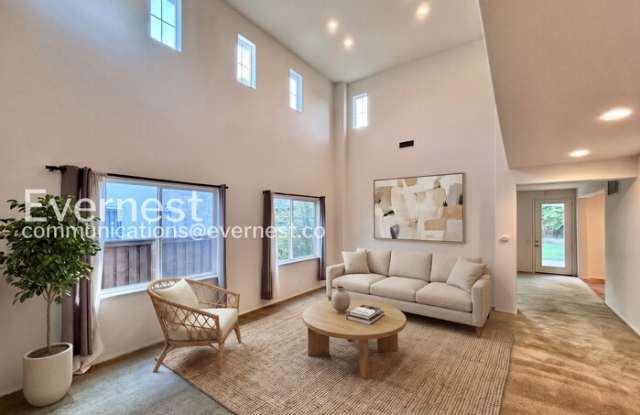 38227 Copperwood Street Gallery 3
