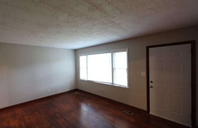 New On The Market! Cute! Cute! Cute! Better Hurry To See This One!! Gallery 4