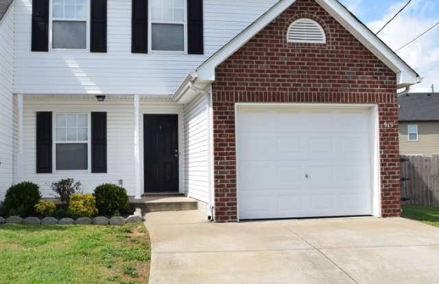 Wonderful 3 Bedroom 2 1/2 Bath Townhouse Now Available! photos photos Wonderful 3 Bedroom 2 1/2 Bath Townhouse Now Available! photos photos