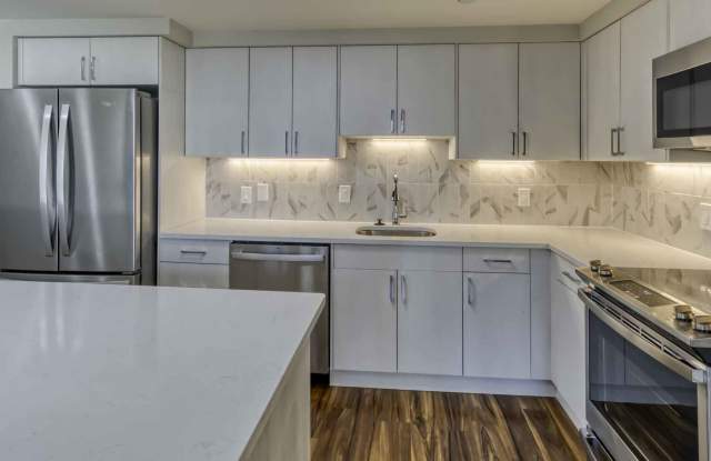 The Sterling Apartment Homes Gallery 3