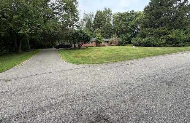 3520 Rayburn Road Gallery 3