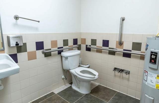 1003 AVENUE OF THE STATES Gallery 4