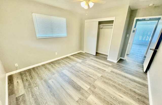 Newly Remodeled 1bd/1bth Apartment Available! Gallery 3