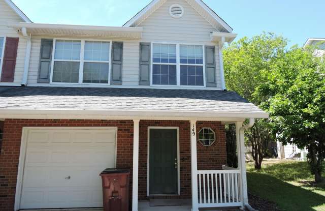 149 Swaying Pine Court - 149 Swaying Pine Court, Crestview, FL 32539