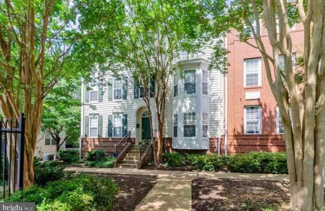 1531 NORTHERN NECK DRIVE - 1531 Northern Neck Drive, Tysons Corner, VA 22182