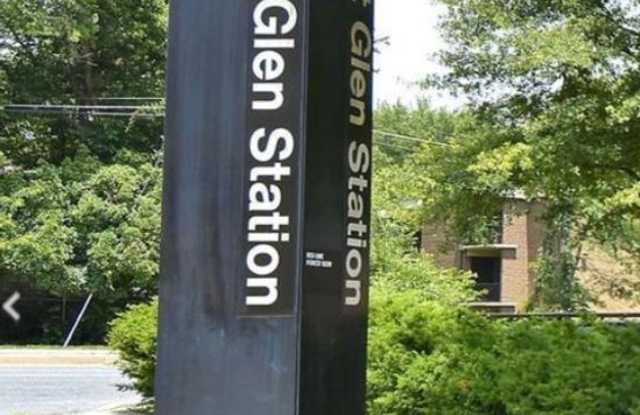 Amazing Location - Close to Metro - 1Bed/1Bath Gallery 3