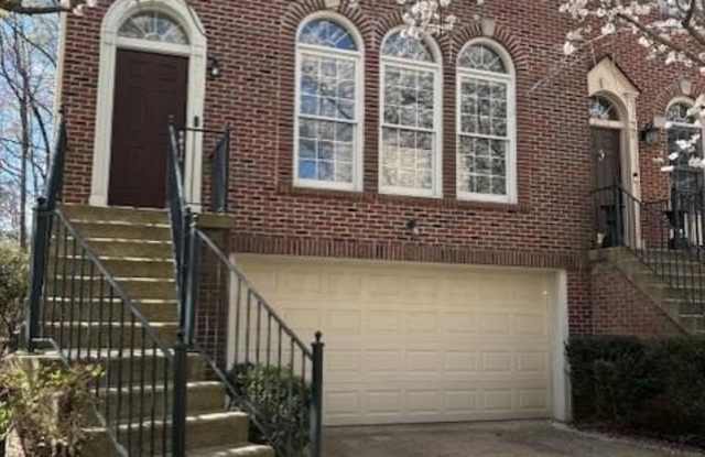 2792 THAXTON LN Gallery 2