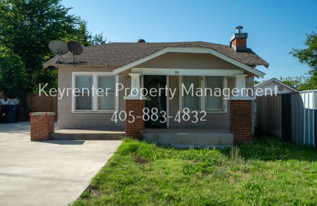 **Move in Special: $500 OFF First Months Rent** - Beautiful 2 Bed 1 bath Home in OKC! Gallery 1