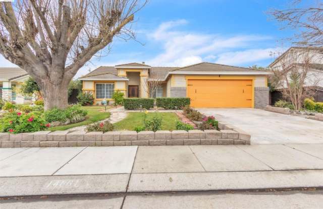 3 Bed, 2 Bath photos photos