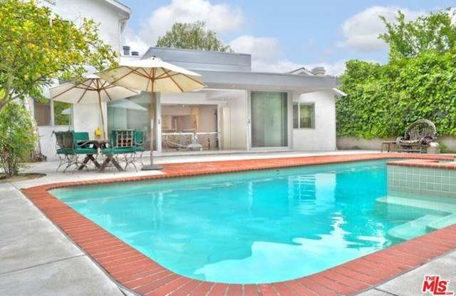 4031 Hollyline Avenue - 4031 Hollyline Avenue, Los Angeles, CA 91423