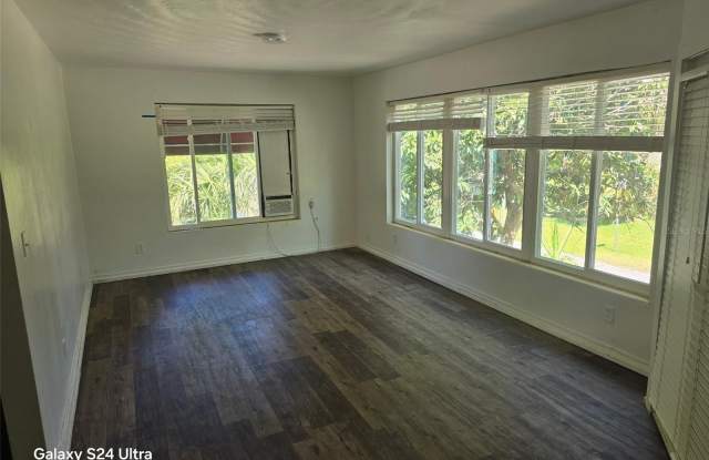 7306 EARLWOOD Avenue Gallery 3