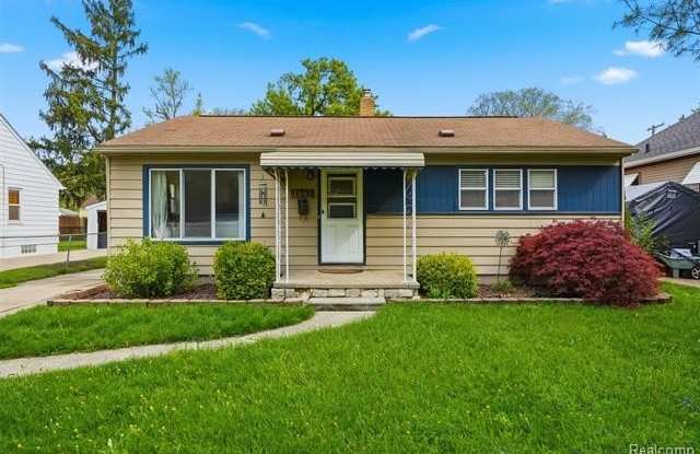 1561 E Webster Street photos photos