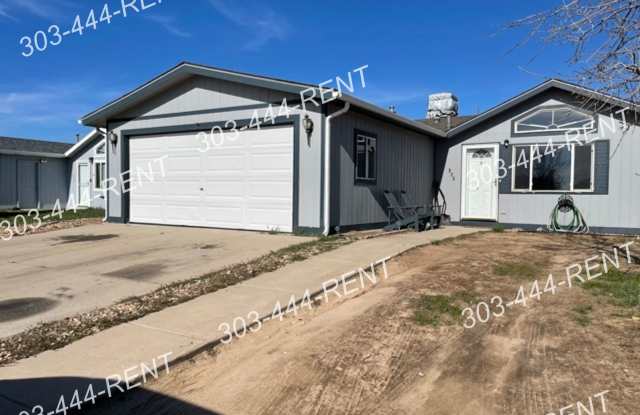 Spacious 3 Bedroom, 2 Bath Modular Home! Fresh New Paint!! photos photos