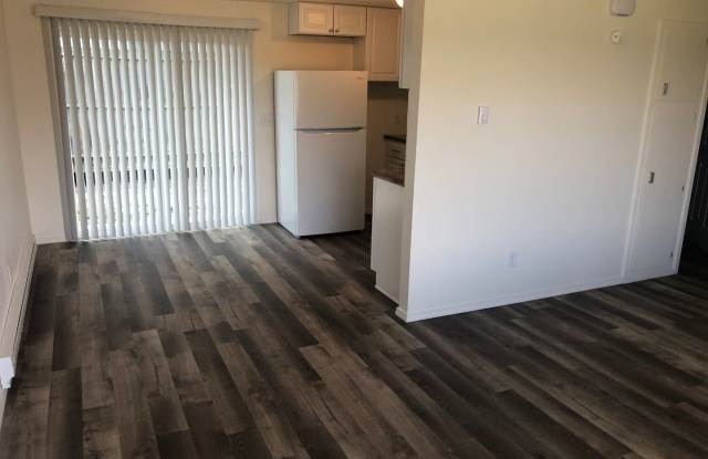 Remodeled Duplex! Gallery 4