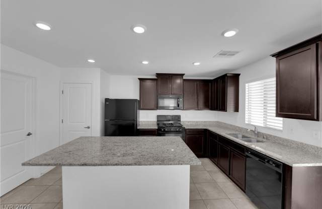 6421 Broadcloth Court Gallery 2