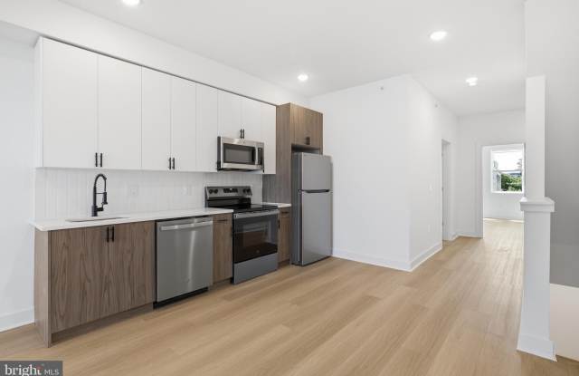 3931 FAIRMOUNT Avenue photos photos
