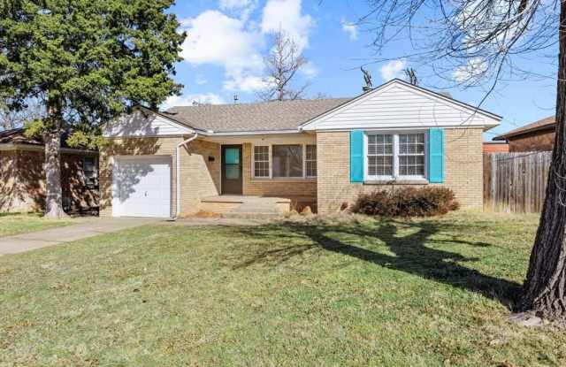 1717 Oxford Way - 1717 Oxford Way, The Village, OK 73120