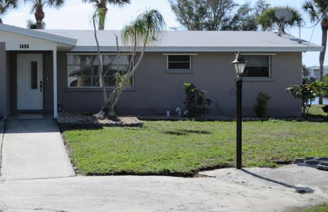 1494 Janet Place Gallery 2