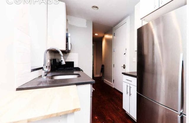 1712 Palmetto Street - 1712 Palmetto Street, Queens, NY 11385